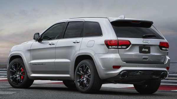 Dodge Durango SRT Hellcat Vs. Jeep Grand Cherokee Trackhawk: Which Is Faster?